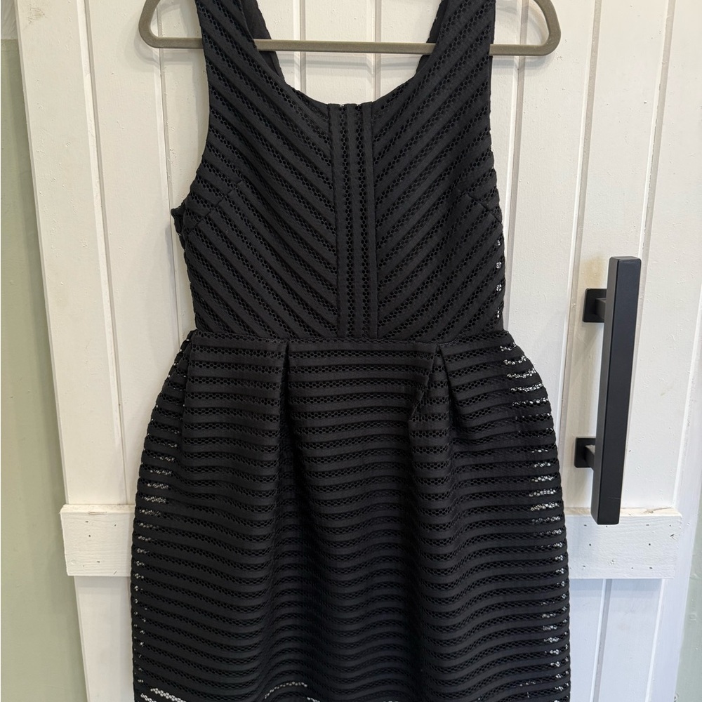 Everly Black Sleeveless Dress